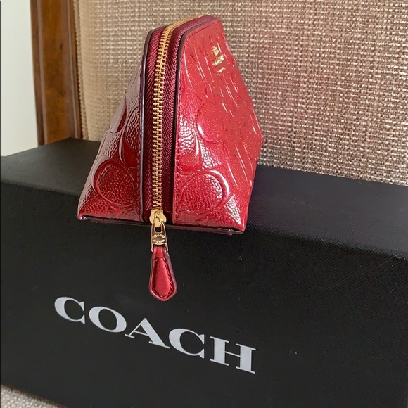 Coach Signature LTR Cosmetic Case 17 Cherry - Picture 4 of 8